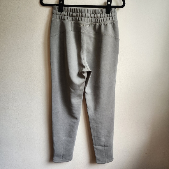 Lululemon Soft Ambitions High Rise Jogger Size 4 - Picture 2 of 6